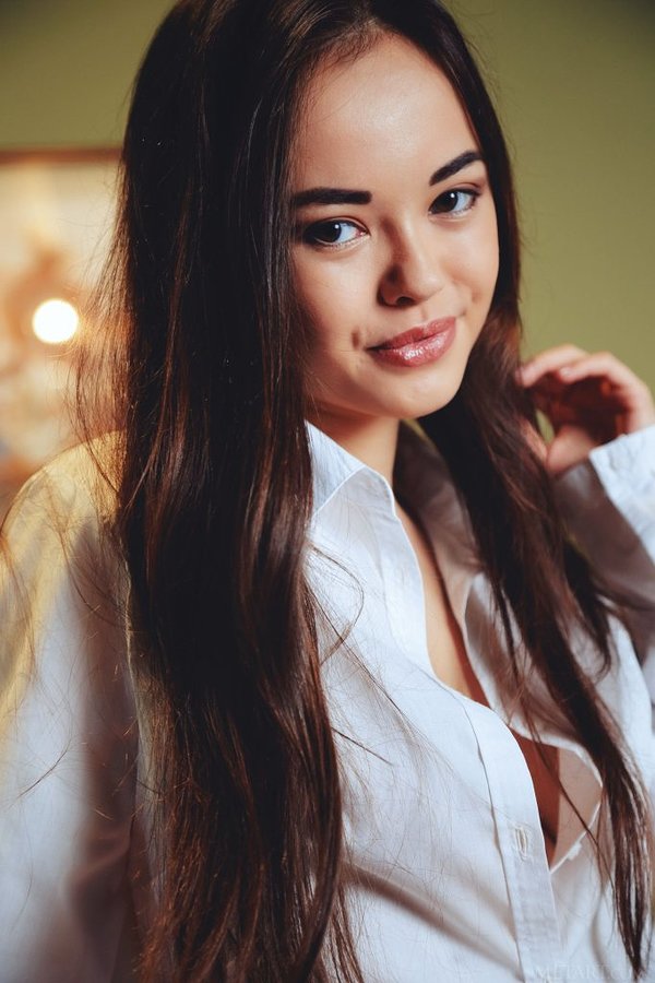 Елена, 35 лет, 0 размер груди